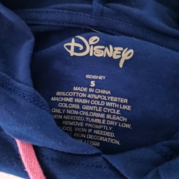 Disney EUC Women's Hooded Stitch Crop Top Size Small - Picture 2 of 6